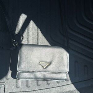 BRAND NEW! Black Purse with Strap